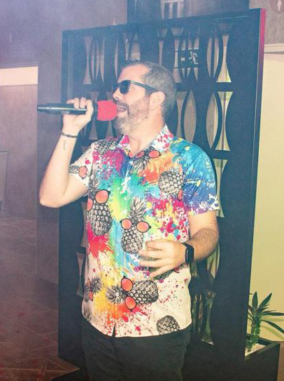 dj animador adrian